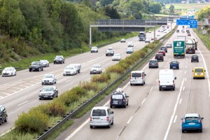 Der Fahrzeugbestand in Deutschland wird immer älter. Foto: ACE/Tschovikov.